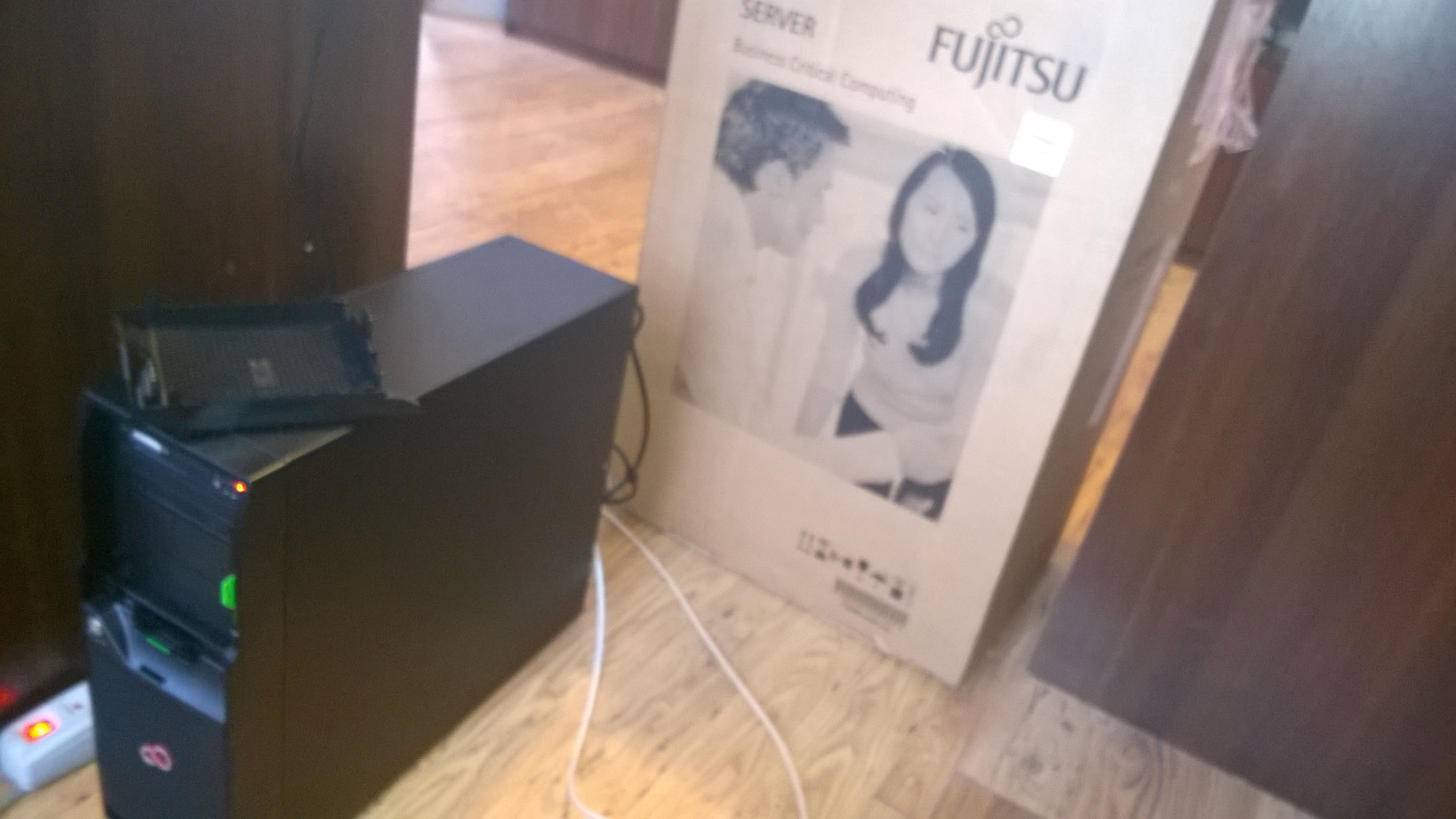 Instalacja konfiguracja Serwera Fujitsu Siemens firma produkcyjna
